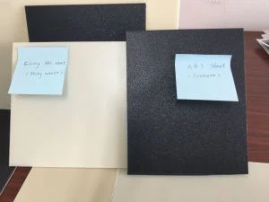 La stabilità del colore dei fogli in ABS non sbiadisce
